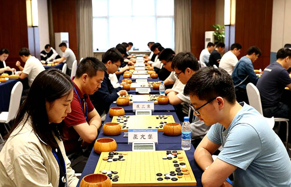 ChessBase Magazine #225: dòng tiêu đề Salesforce và khoảng trống phía sau