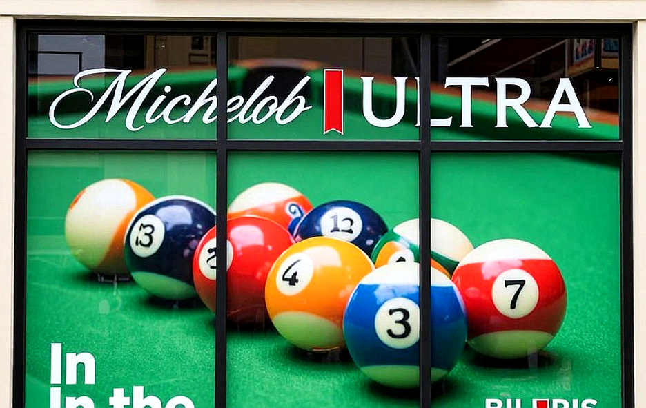 English Open: Williams lội ngược dòng từ 1-5, Carter đè bẹp Ding — chung kết của hai người đàn ông ngoài 45 tuổi