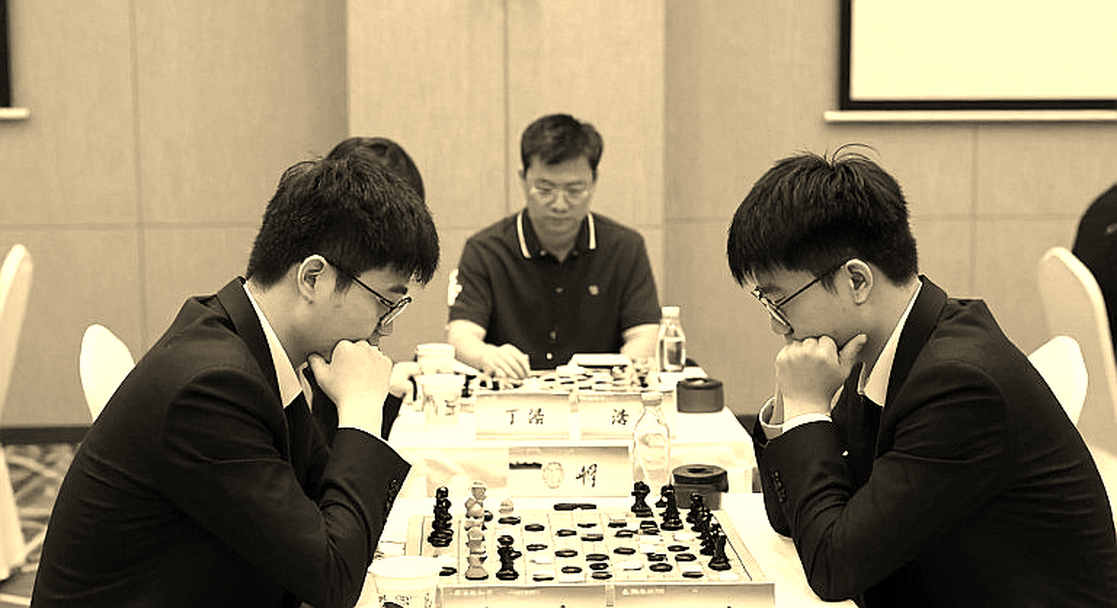 25 năm của Karsten Müller: Học viện Tàn cuộc ChessBase và những nước cờ không còn khán giả 25 năm của Karsten Müller: Học viện Tàn cuộc ChessBase và những nước cờ không còn khán giả