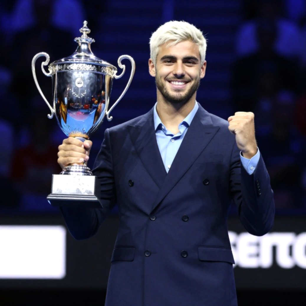 Aryna Sabalenka và nỗi thất vọng trần trụi: Khi ngôi vương WTA trượt khỏi tầm tay