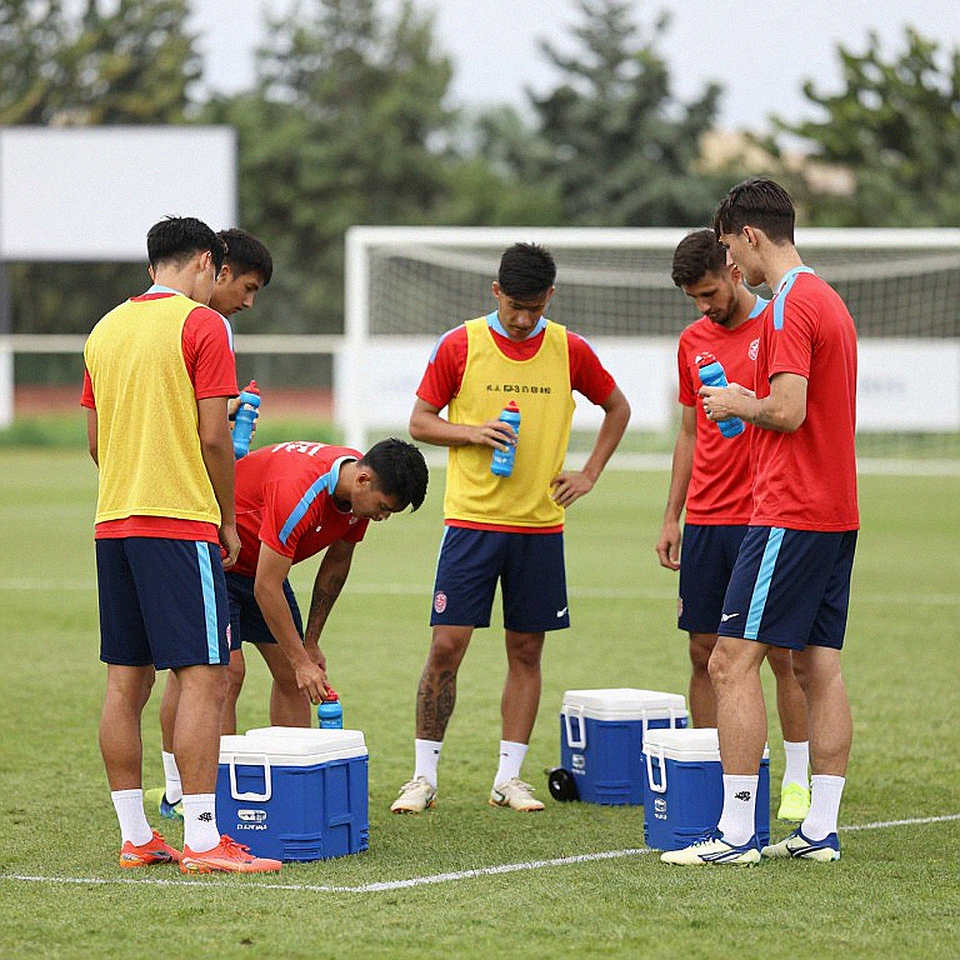 Thailand recalls Chanathip and rebuilds its creative axis for the September 29 rematch with Vietnam Thailand recalls Chanathip and rebuilds its creative axis for the September 29 rematch with Vietnam