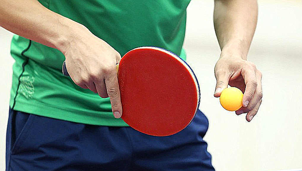 Mặt bàn không khán giả: khoảng cách của bóng bàn Việt Nam chưa từng được đo