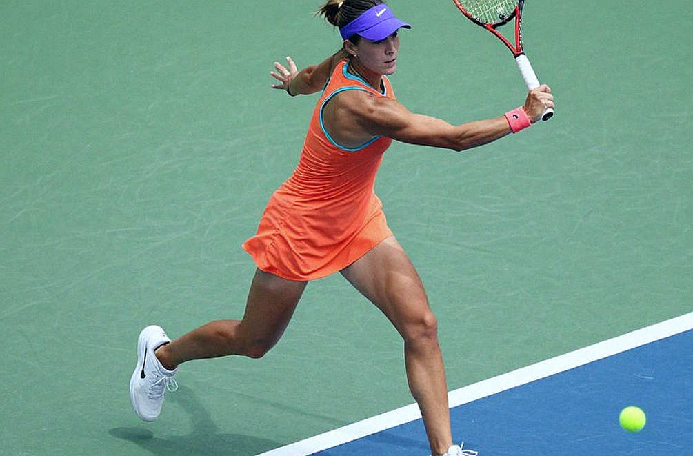 Ningbo: Rybakina thắng 6-1, 3-6, 6-1 và cái giá ẩn trong 105 phút
